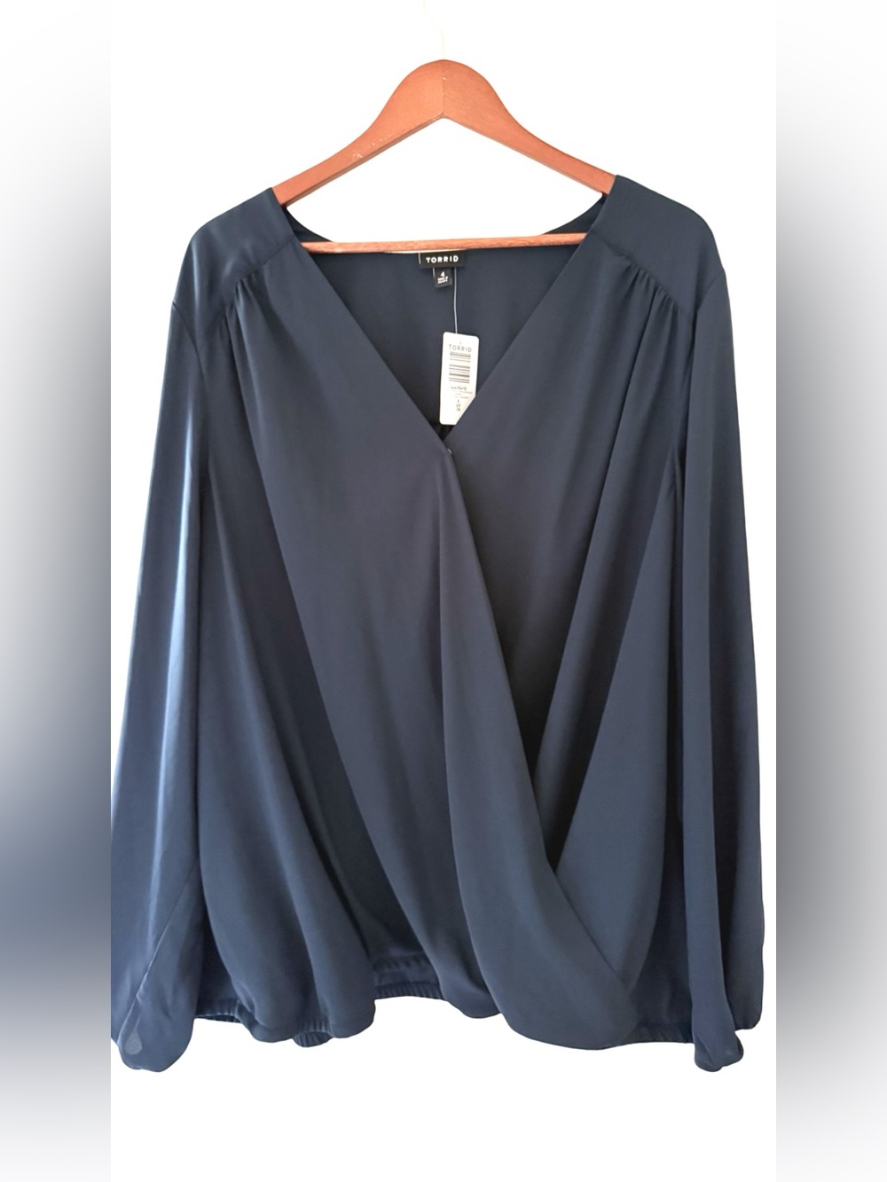 NWT, Torrid Georgette Blouse, Size 4